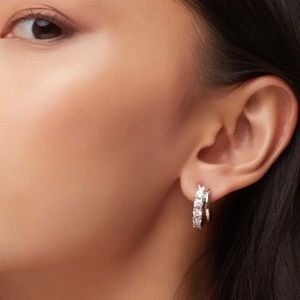 Kendra Scott Livy Huggie Earrings